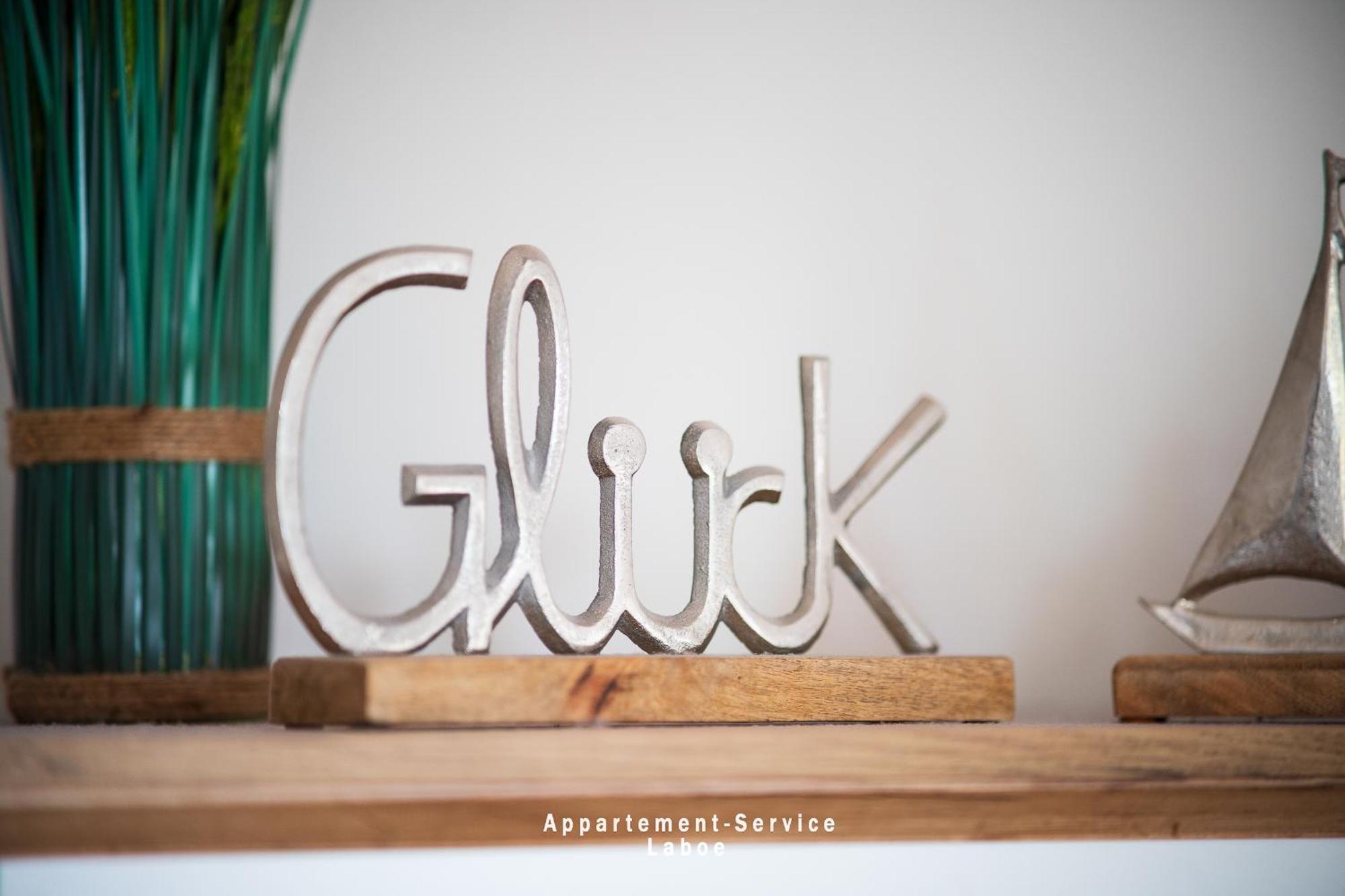 Kleines Glueck Laboe Exterior foto